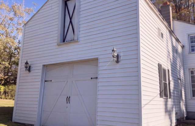 387 Barton Hill Road Gallery 2