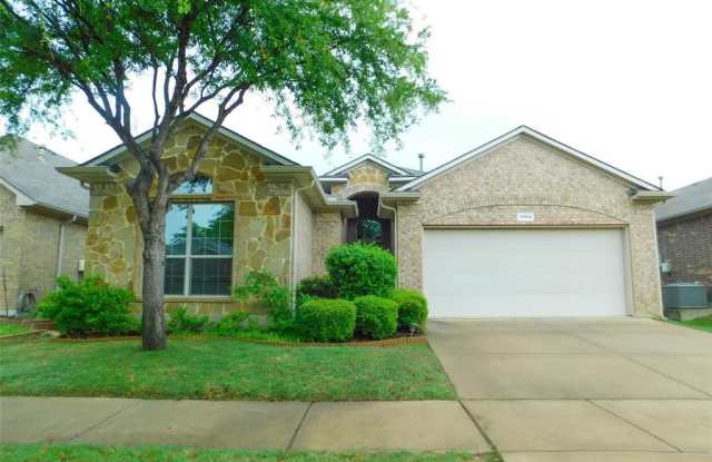 1104 Nora Lane - 1104 Nora Lane, Denton, TX 76210