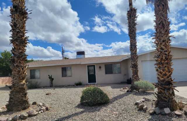 3860 Churchill Dr - 3860 Churchill Drive, Lake Havasu City, AZ 86406