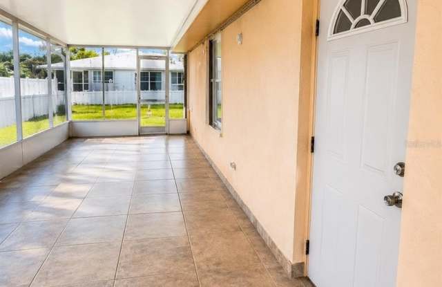 440 W TARPON Boulevard NW Gallery 3