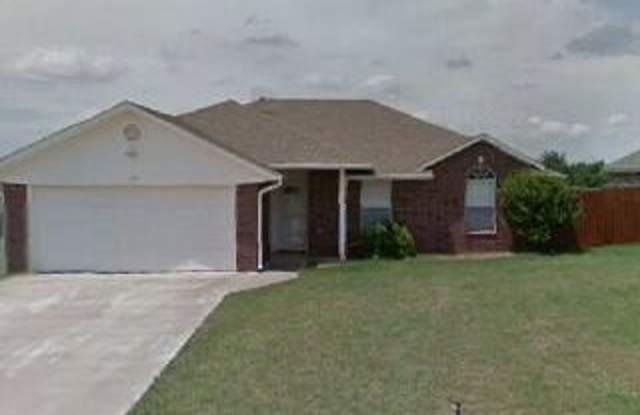 PETS ARE NEGOTIABLE WITH OWNER APPROVAL photos photos