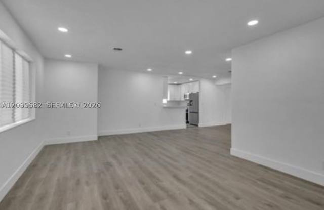 3811 NW 6th Pl Gallery 3