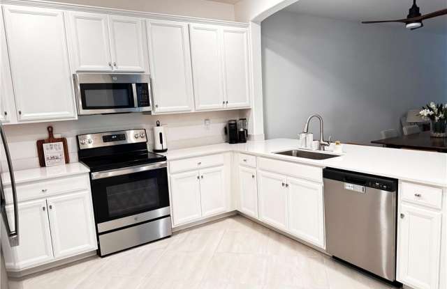 2084 Wellington St photos photos 2084 Wellington St photos photos