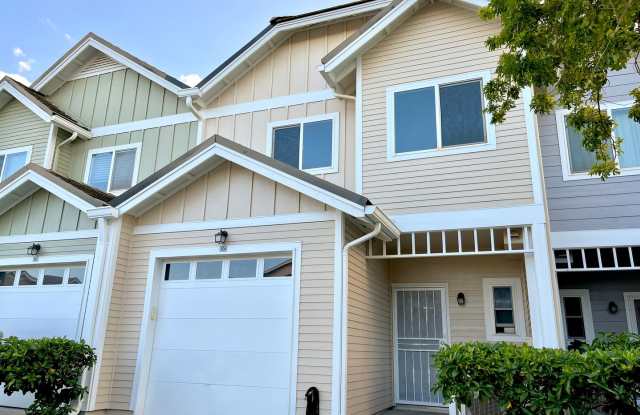 Charming 3-Bedroom/2.5-Bath - $3600.00 (Heart of Kapolei, HI) photos photos