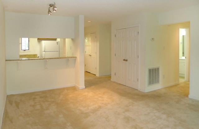 704 Martin Luther King Junior Boulevard Gallery 3