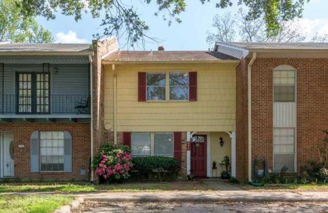 231 E Stephenson St photos photos