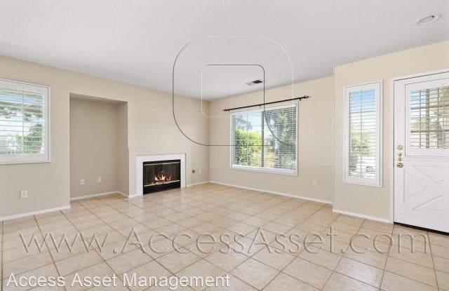 27503 Acorn Dr. Gallery 4