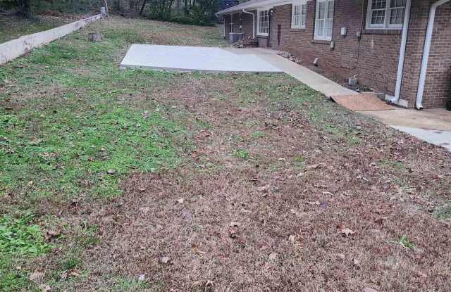 11001 Mount Charron Road Gallery 2