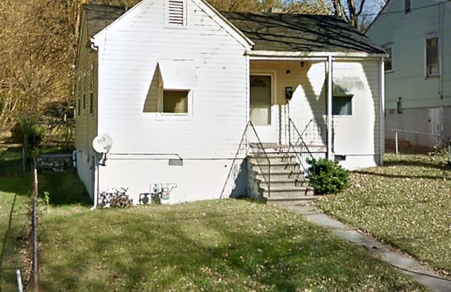 941 Kellogg Avenue NW - 941 Kellogg Avenue Northwest, Roanoke, VA 24012