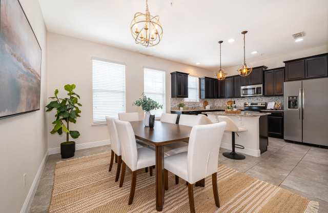 10061 Town Lake Drive - 1 Gallery 4