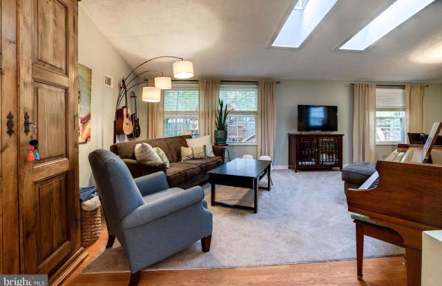 4600 NORRIS COURT Gallery 3