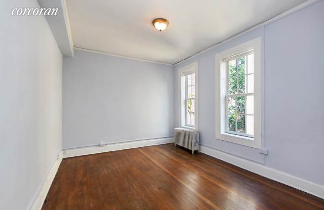 9 East 74th Street Gallery 3