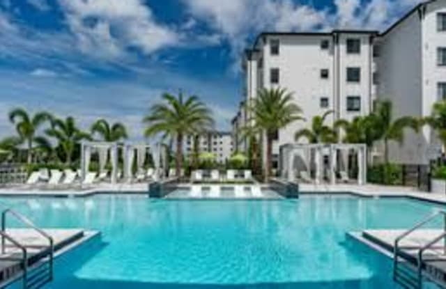 8870 NW 36th St - 8870 Doral Boulevard, Doral, FL 33178