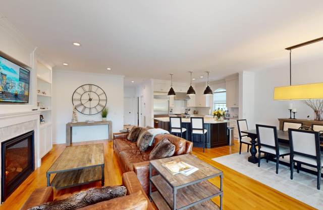 15 Yacht Harbor Court Gallery 3