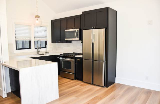Old Towne Living - 228 East Washington Avenue, Orange, CA 92866