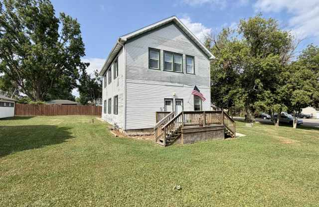 7182 State Road 36 - 2 Gallery 2