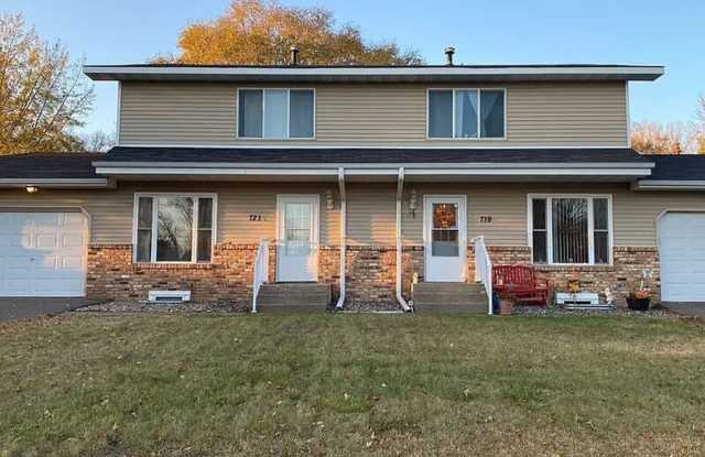 721 Circle Dr photos photos