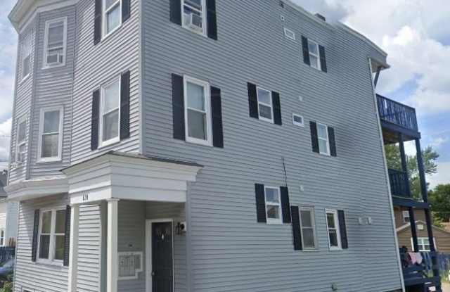 118 Sumner St unit: 3 photos photos