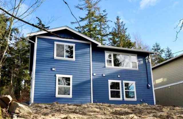 Beautiful Two-Story Home for Rent near WWU! photos photos