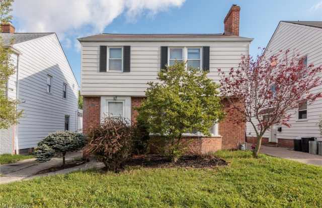 4441 Baintree Road photos photos