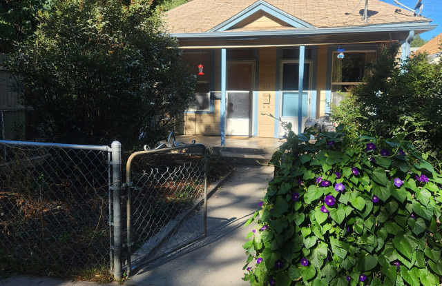 915 Bennett Avenue B photos photos