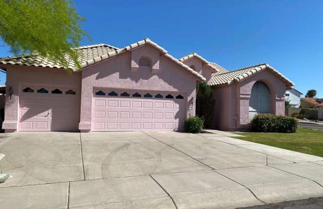3358 E WICKIEUP Lane - 3358 East Wickieup Lane, Phoenix, AZ 85050