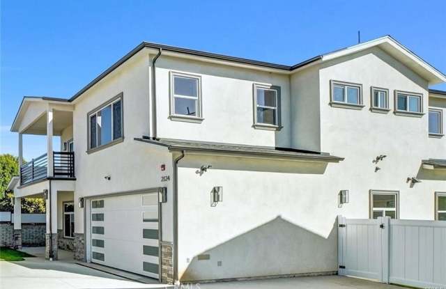 2124 W 238th Street photos photos