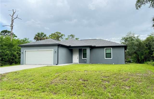 6018 Acorn Cir photos photos