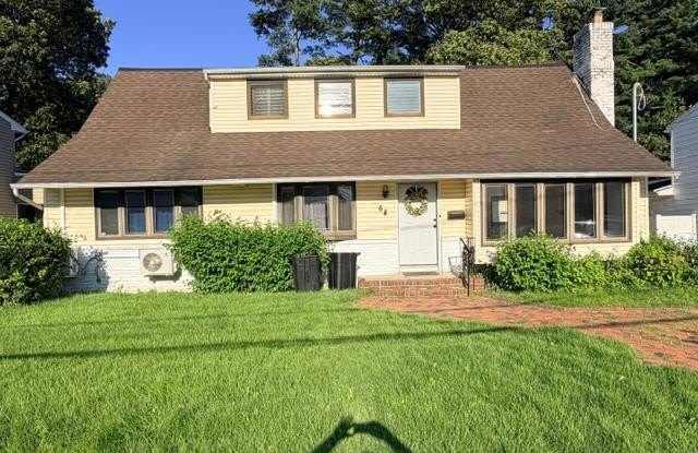 64 Lynwood Drive Gallery 1