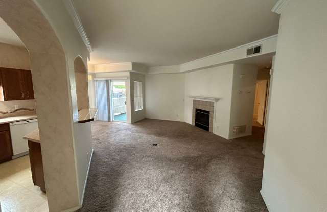 Nice 2 bedroom, 2 bath condo close to Fort Carson photos photos
