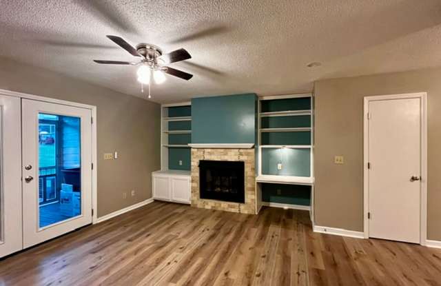 Alcoa Condominium Available! Gallery 4