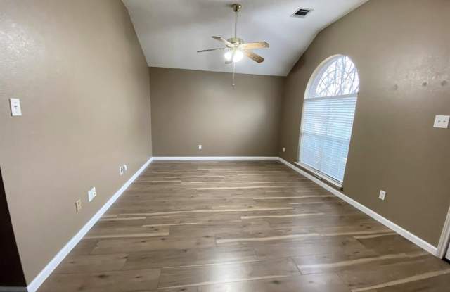 3212 Verbena Drive Gallery 2