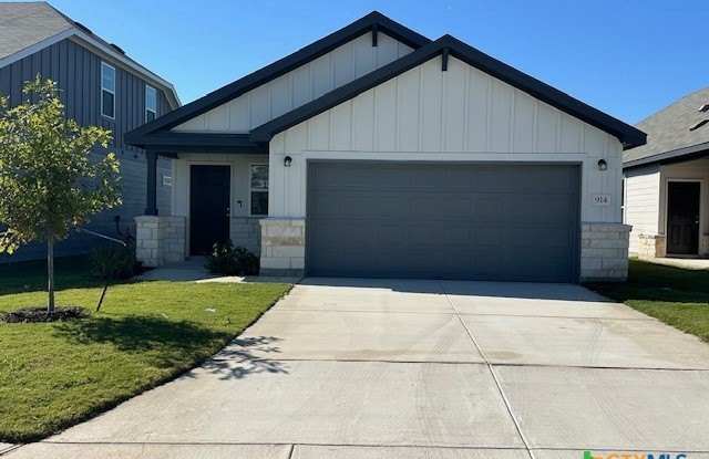 914 Bluegrass Pt - 914 Bluegrass Point, Comal County, TX 78130