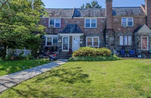 2308 HIGHLAND photos photos