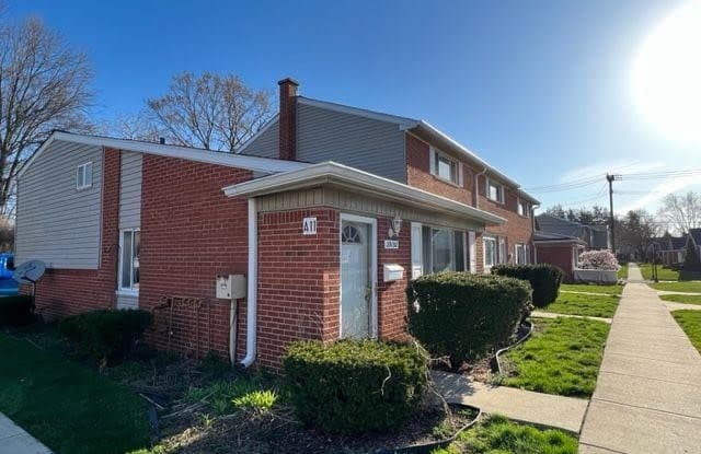 29130 MANCHESTER Street - 29130 Manchester Street, Westland, MI 48185