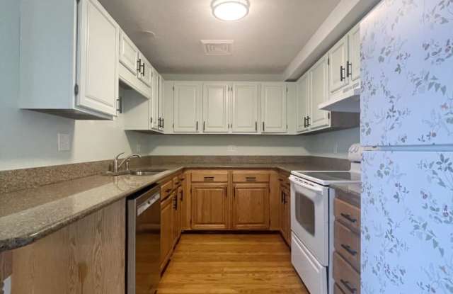 39 Parlin St. photos photos