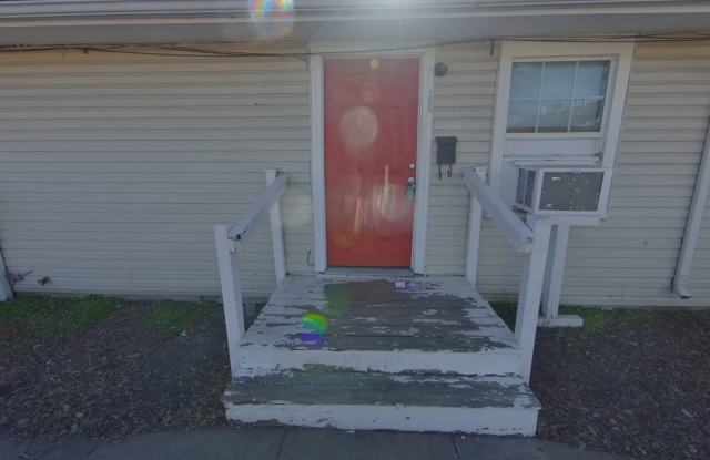 1608 S Martinson photos photos