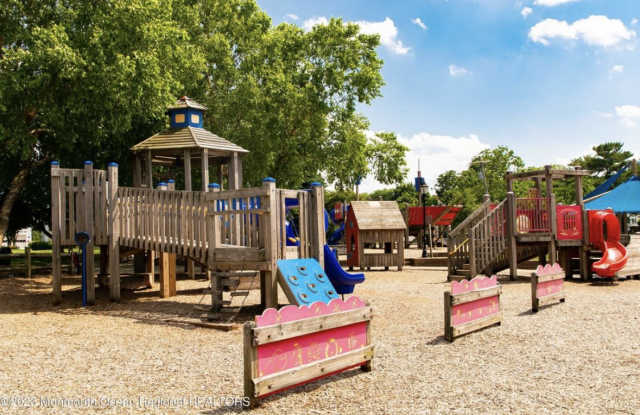6 Allen Street - 6 Allen Street, Rumson, NJ 07760