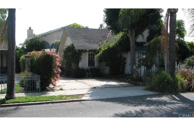 324 Ximeno Avenue - 324 Ximeno Ave, Long Beach, CA 90814