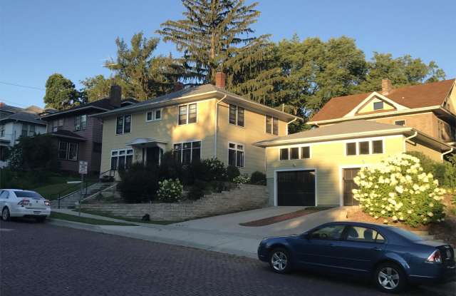 111 South Summit Street photos photos