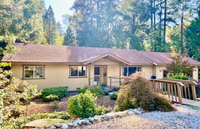 Banner Mountain Peaceful Forested Setting - 12383 Half Moon Way, Nevada County, CA 95959
