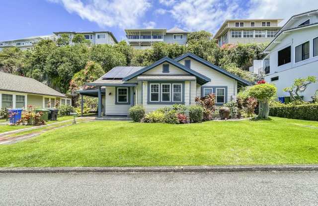 2102 Mckinley Street photos photos