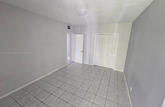 7610 Dickens Ave photos photos
