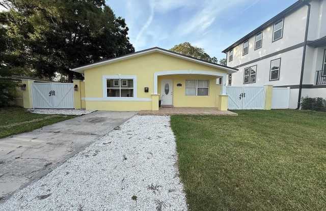 201 48th Ave N - 201 48th Avenue North, St. Petersburg, FL 33703