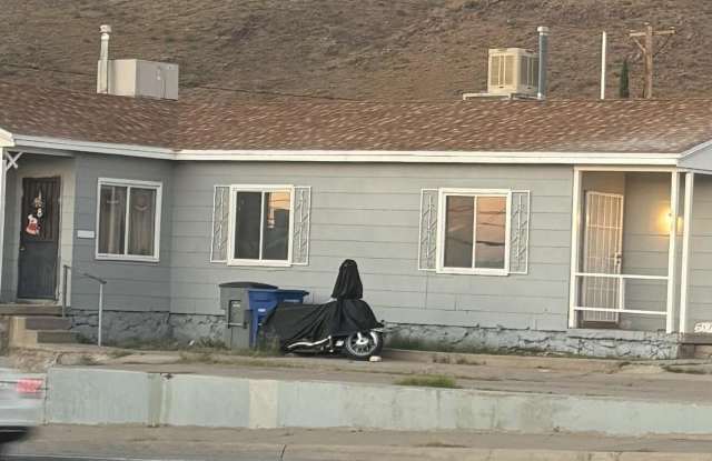 2532 Mountain Avenue photos photos