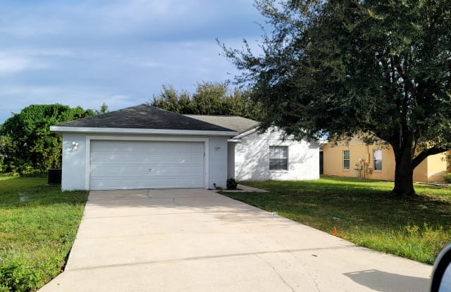 705 Caribou Dr photos photos