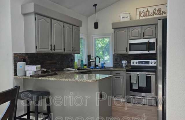 4126 Stoneridge Ct Gallery 3