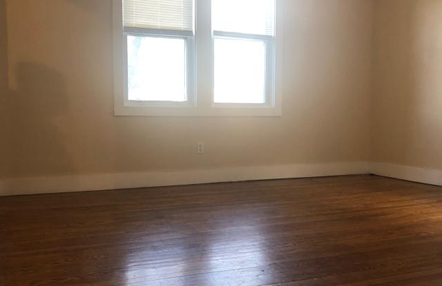 248 East First Avenue - 5 Gallery 2