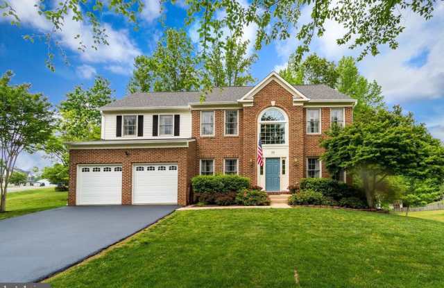 STAFFORD HOME - LARGE 5 BEDROOMS! photos photos