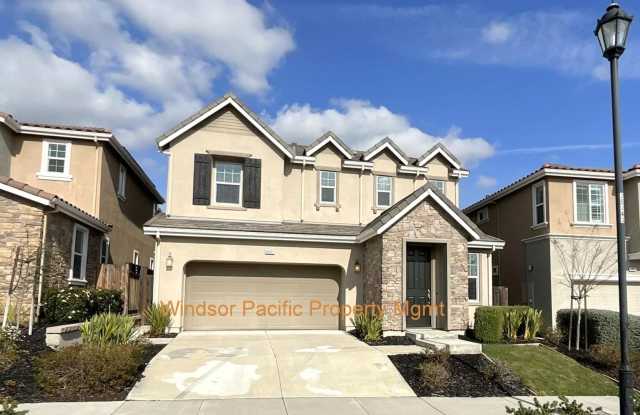 APPLICATION PENDING ! Beautiful Contemporary Home In Sought After Dublin Ranch! - 4807 Valerio Street, Dublin, CA 94568